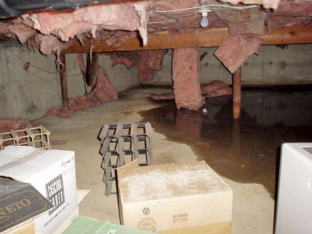 Crawl Space Insulation Radiant Heat Barrier Installation In